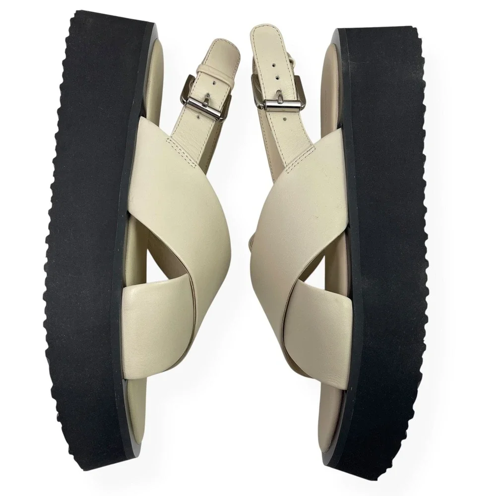 Maeve chrissy platform